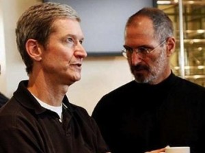 steve jobs entrepreneurs apple mac ordinateurs équipe tim cook jay elliot génie