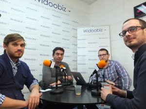 Dominique Blanc, de la société Mediamind, Edouard Petit de BunkR et Frédéric Dumeny de Adfonic au micro de Lionel Kaplan